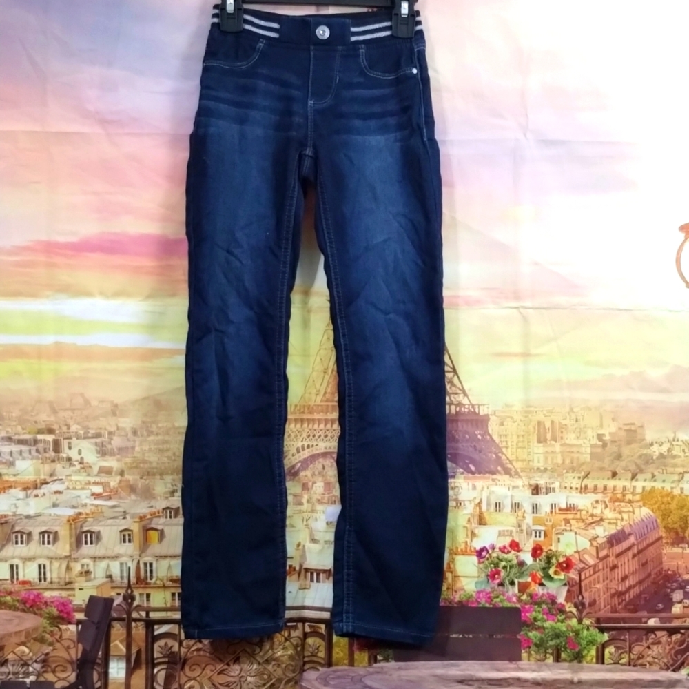 Size 7 Jordache girl jeans